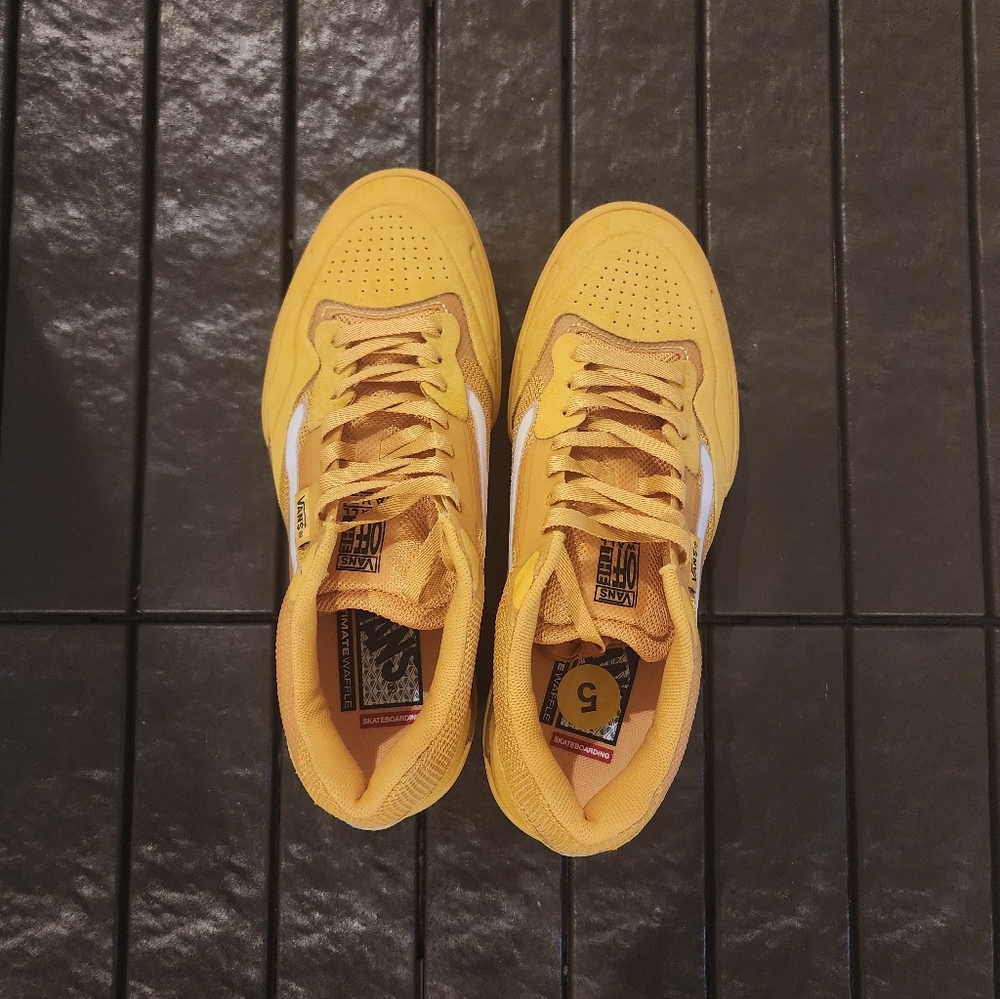 Women's Vans AVE 2.0 'Gold' - Picture 11 of 13